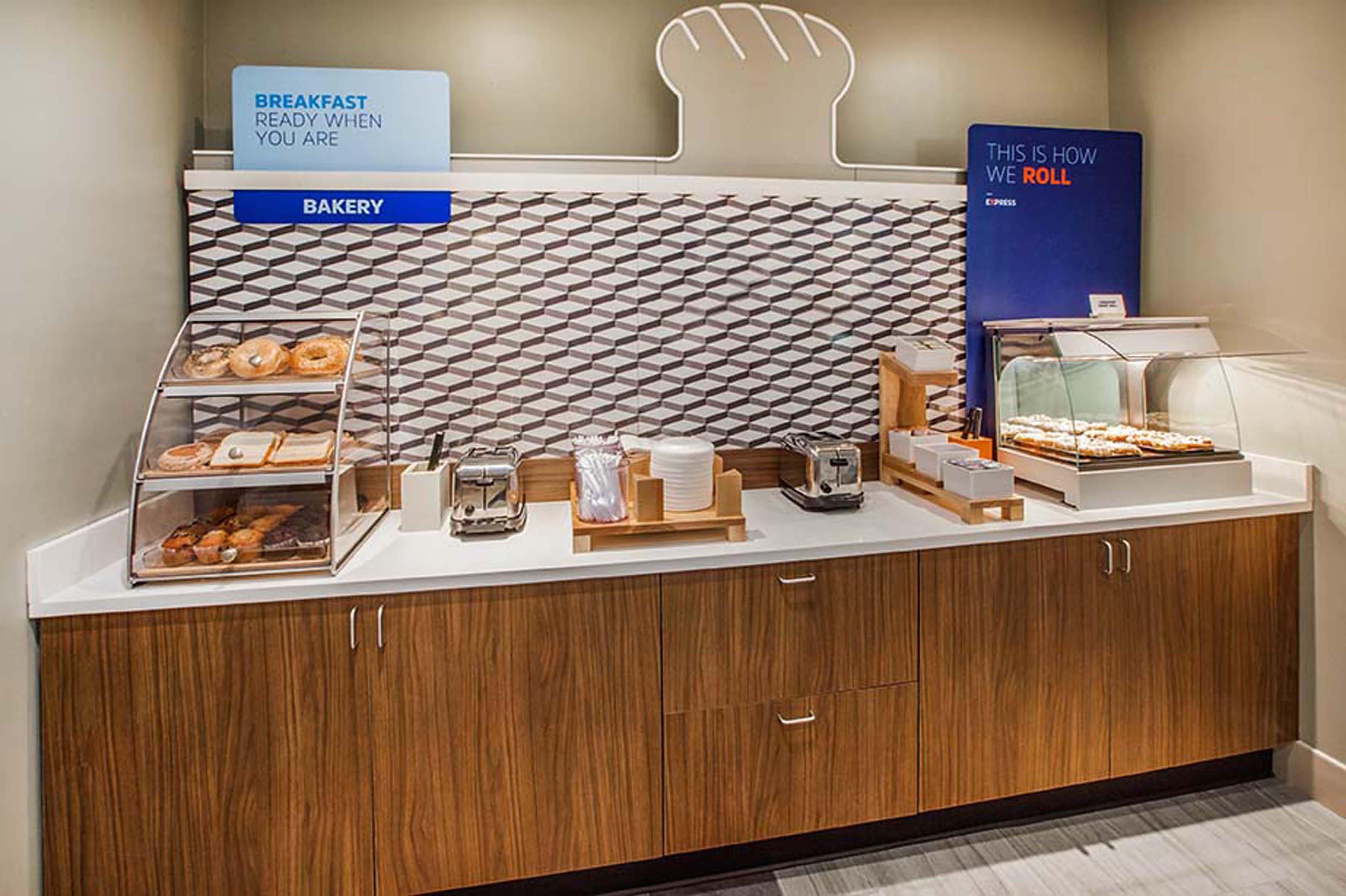 Holiday Inn Express Hotel & Suites San Jose-Morgan Hill By Ihg Exteriör bild